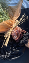 Load image into Gallery viewer, FALL 2021 Scrunchies