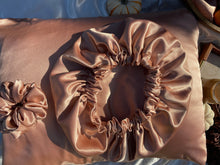 Load image into Gallery viewer, FALL 2021 Sweet Dream Collection (Pillow case + Scrunchie + Bonnet)